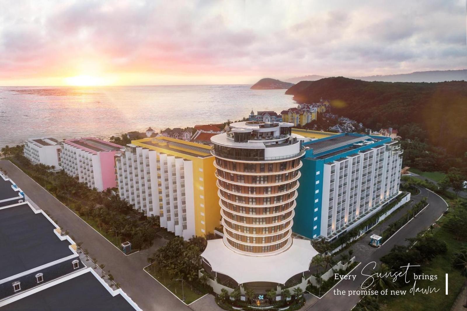 Sunrise Hotel Phú Quốc Exterior photo